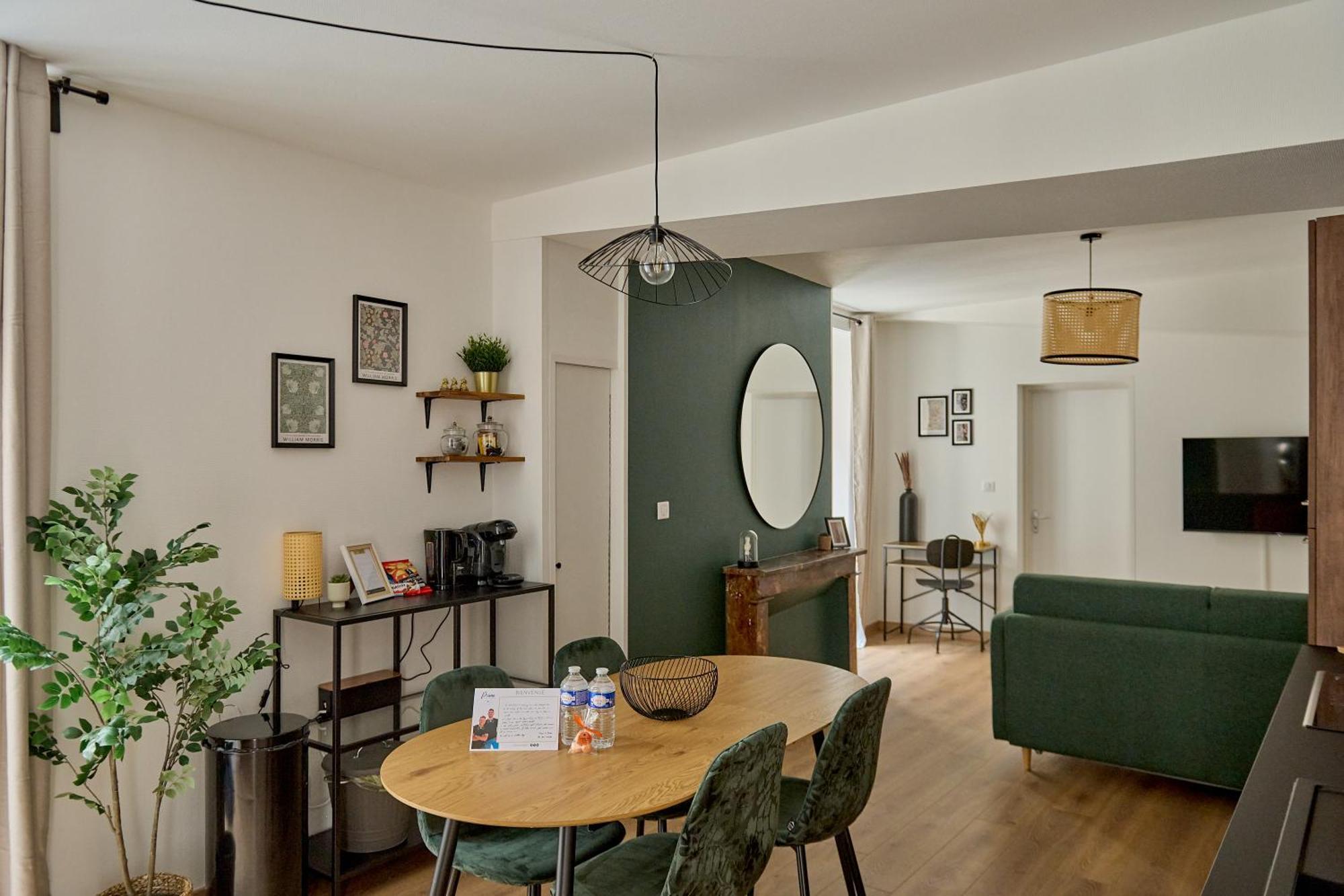 Le Oliva Chez Les M By Primo Conciergerie Apartment Nevers Exterior photo